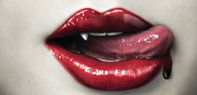 sexy vampire lips